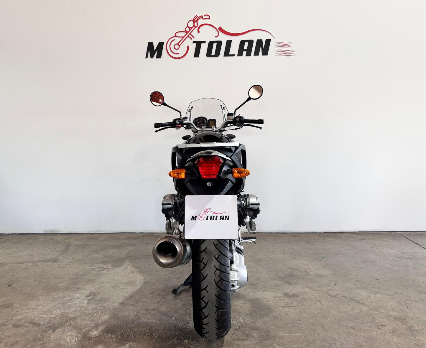 BMW R1200R