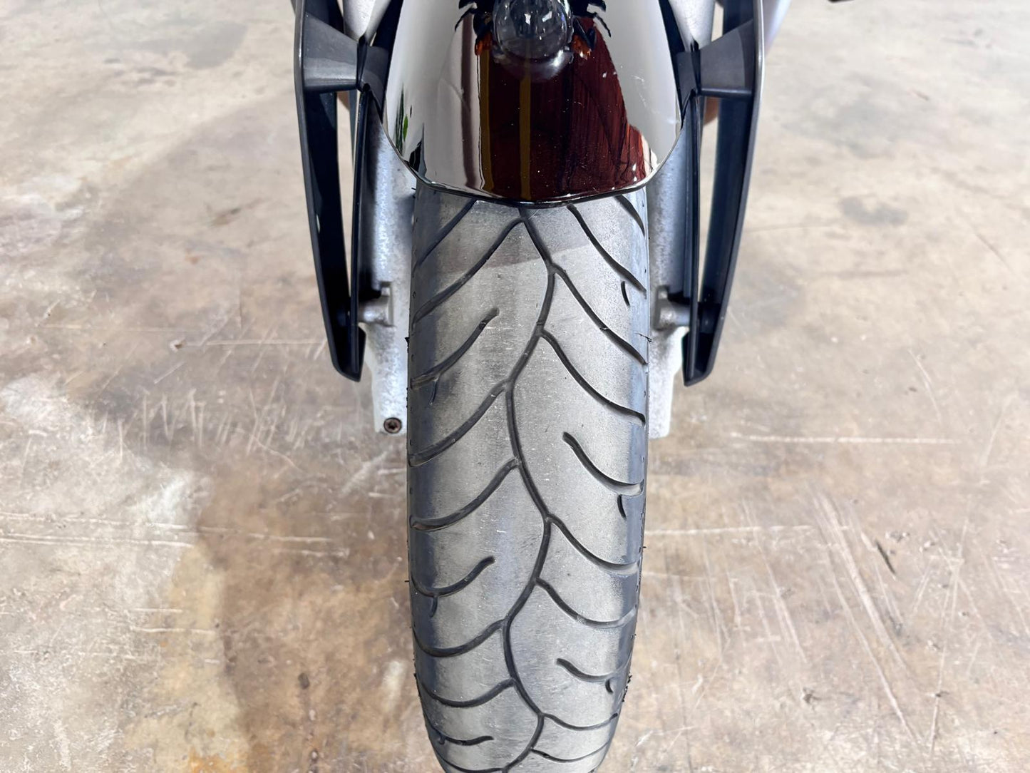 BMW R1200R