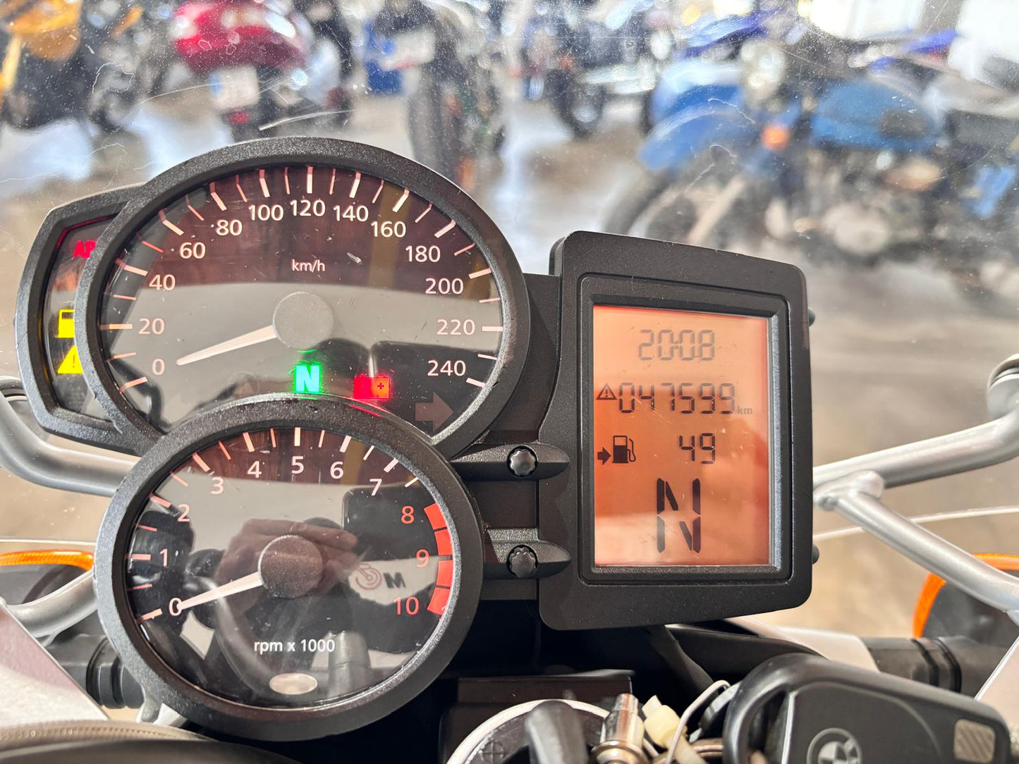 BMW R1200R