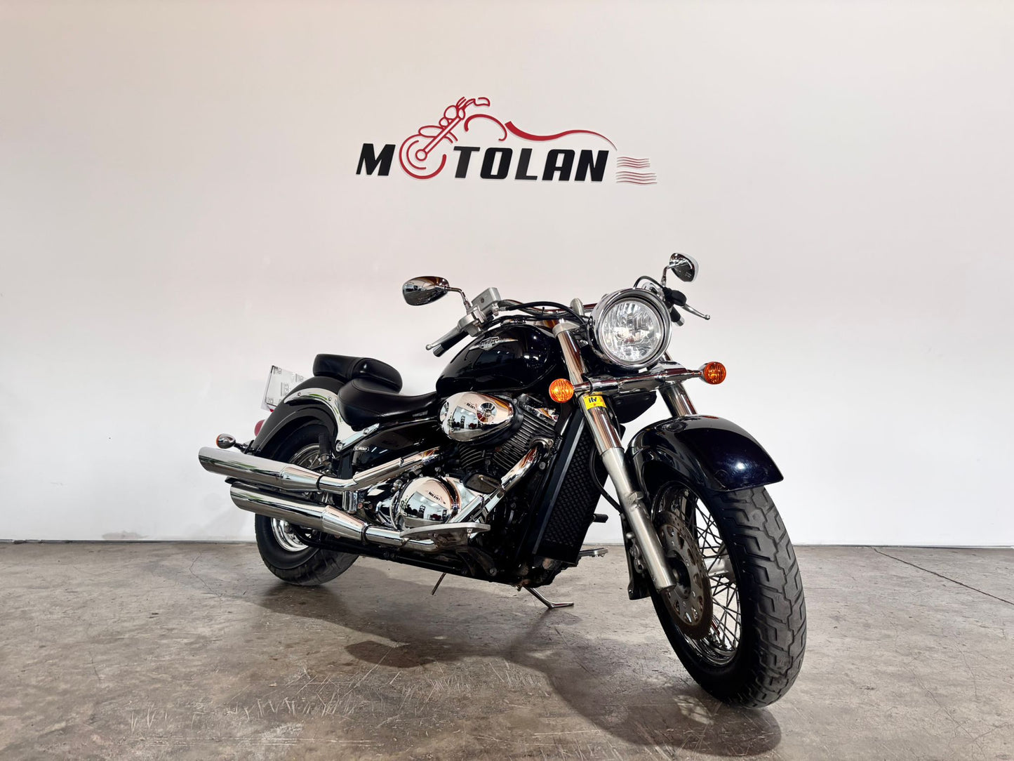 SUZUKI INTRUDER C800
