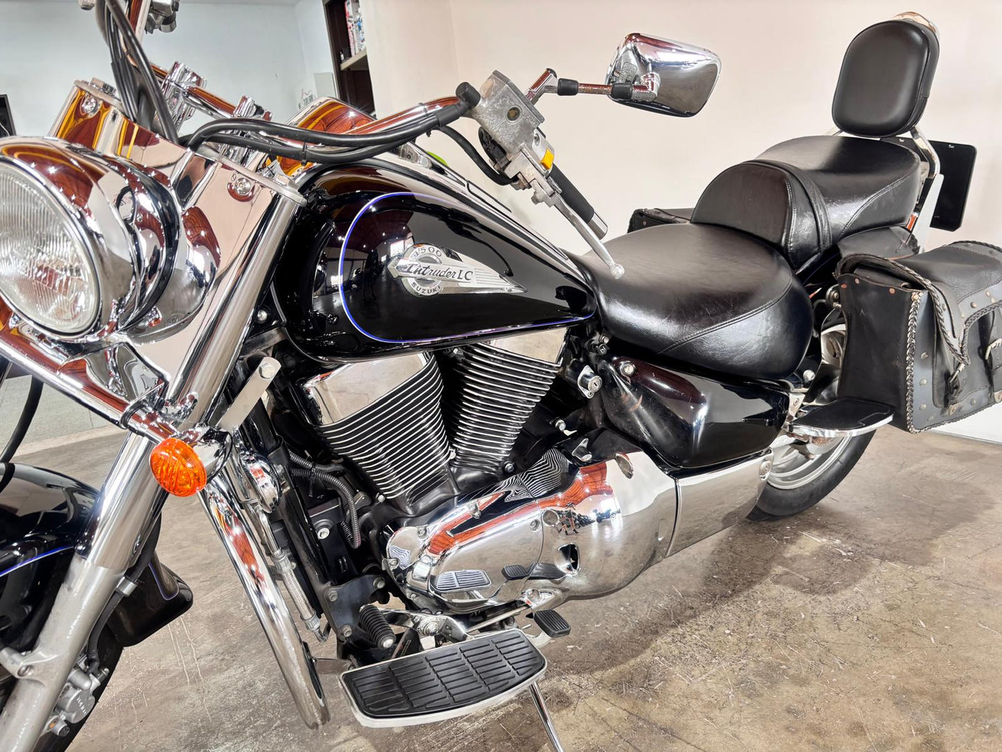 SUZUKI INTRUDER 1500CC