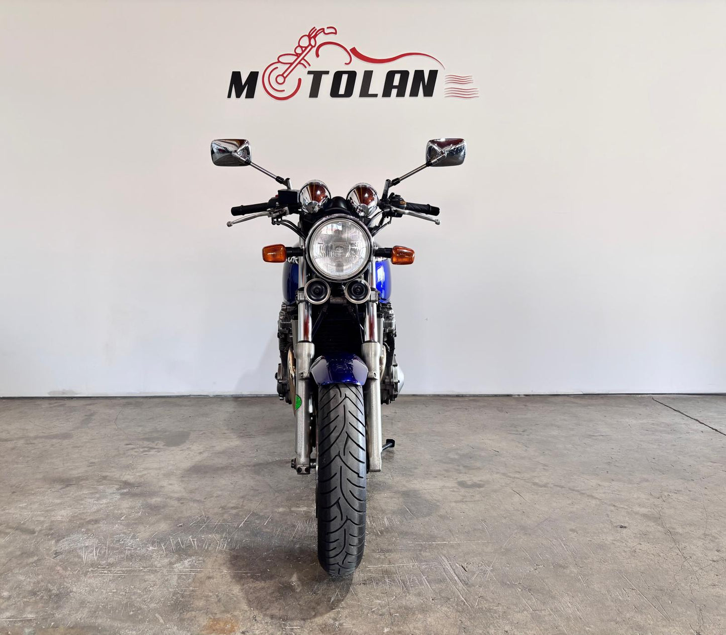 SUZUKI GSX 750CC INAZUMA
