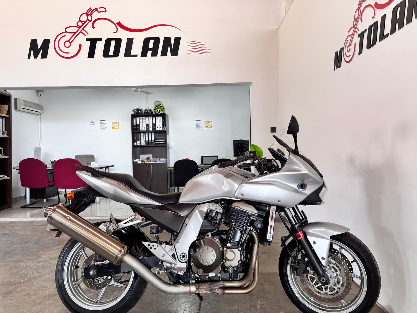 KAWASAKI Z750S