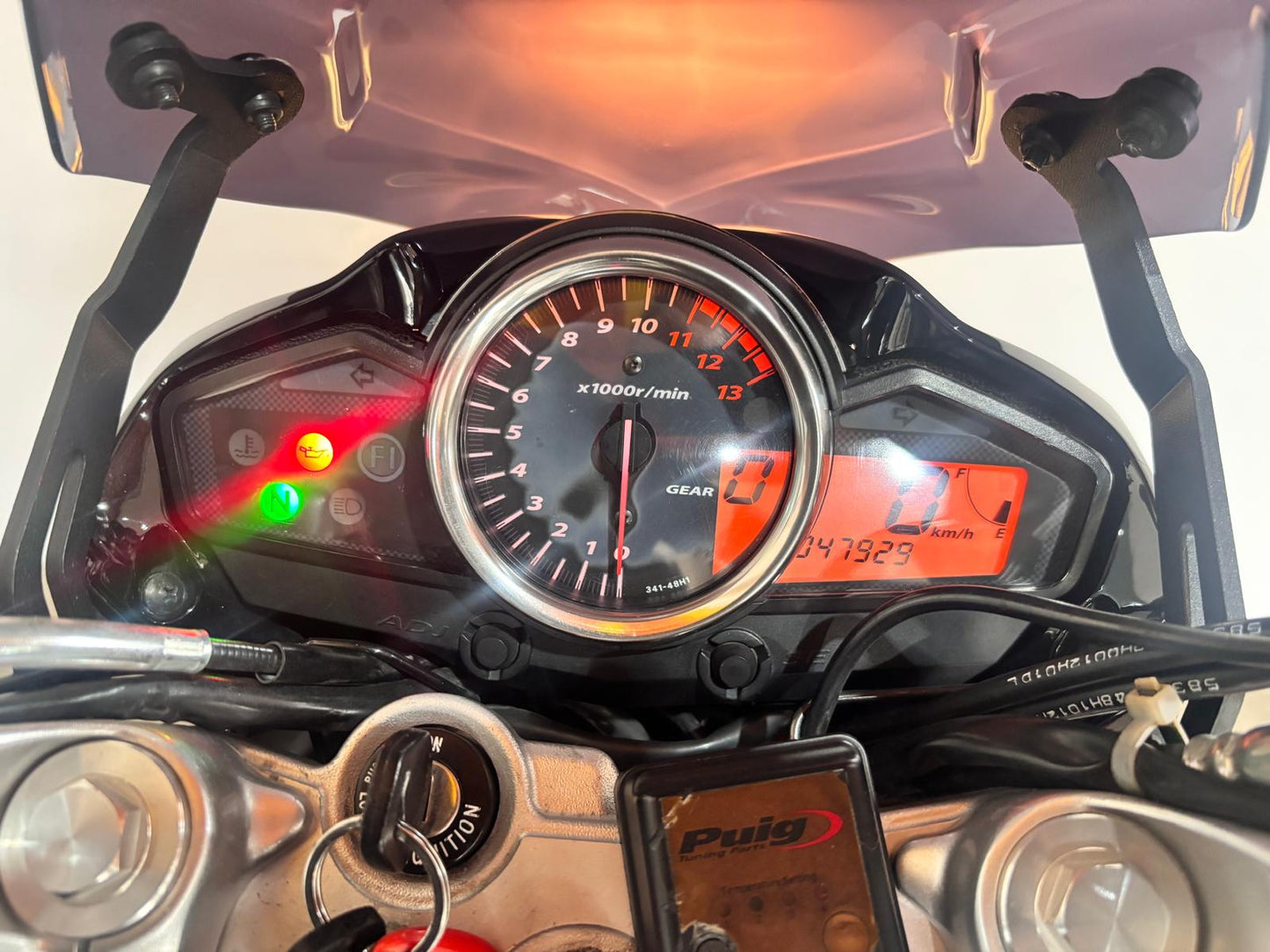 SUZUKI INAZUMA 250CC
