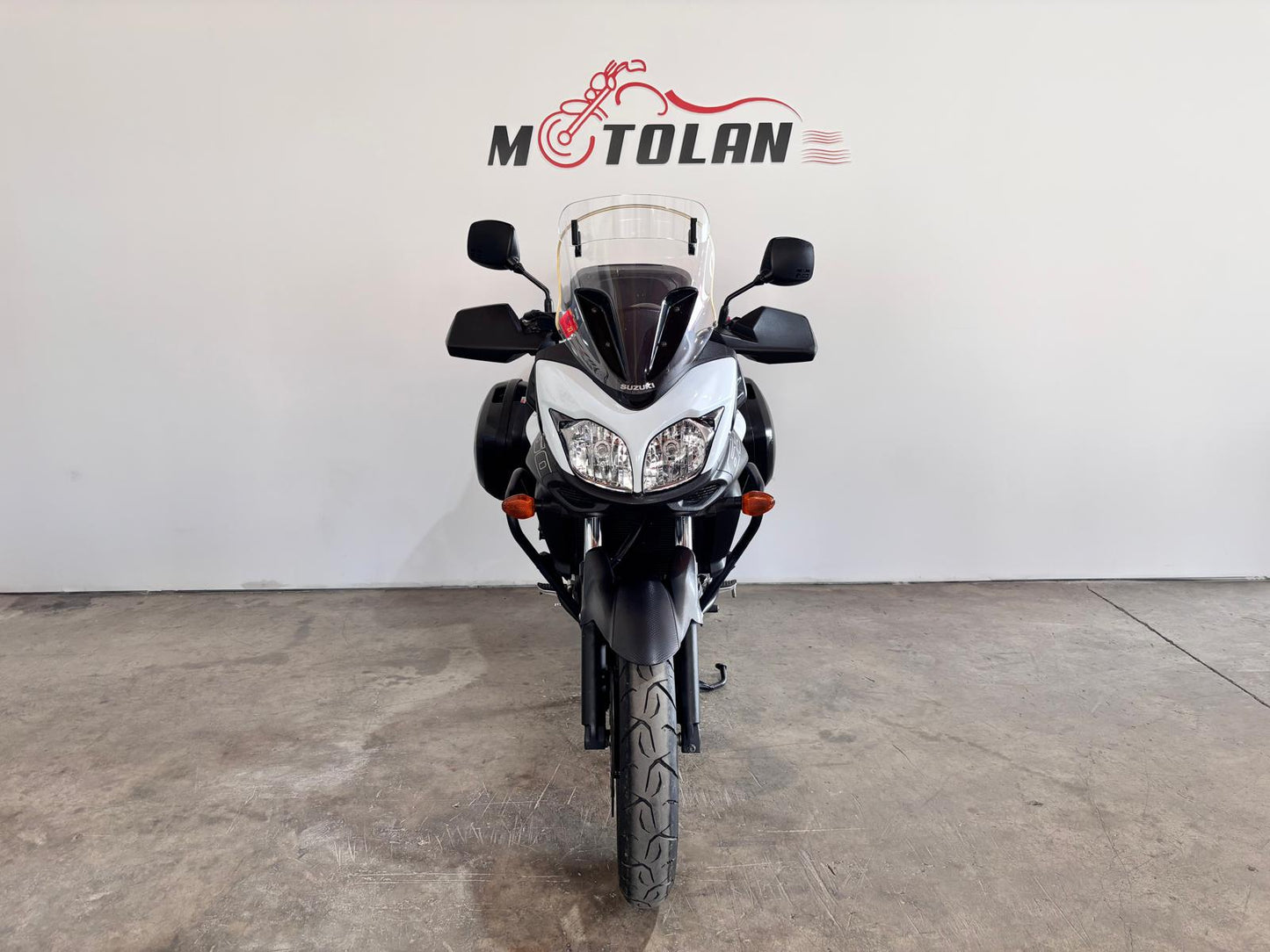 SUZUKI V-STROM 650CC