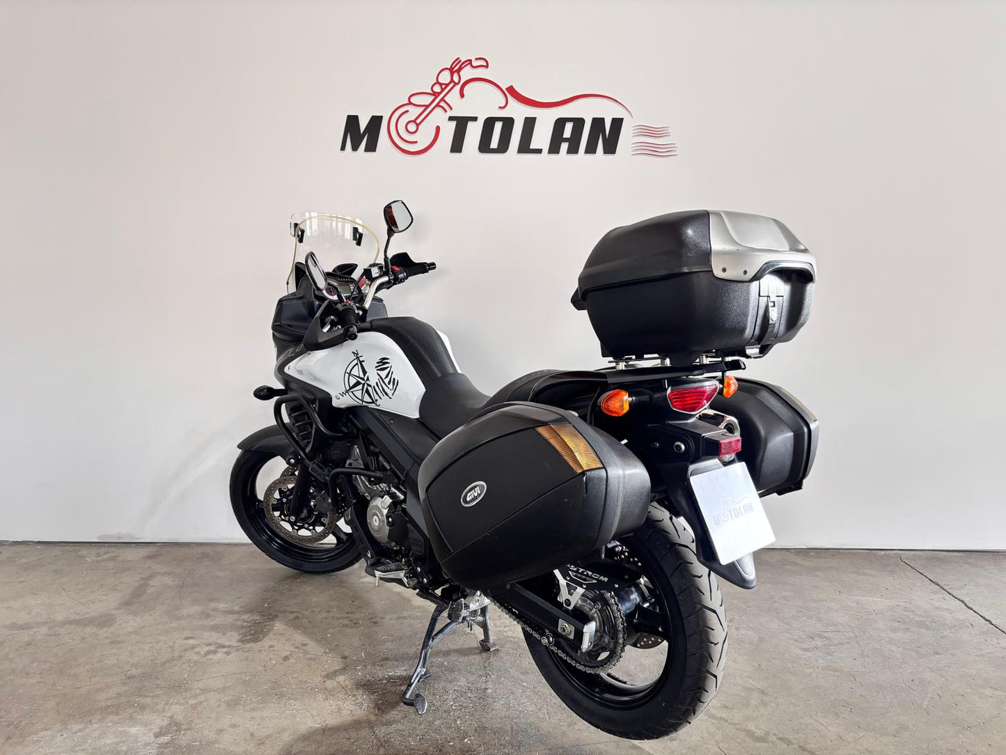 SUZUKI V-STROM 650CC