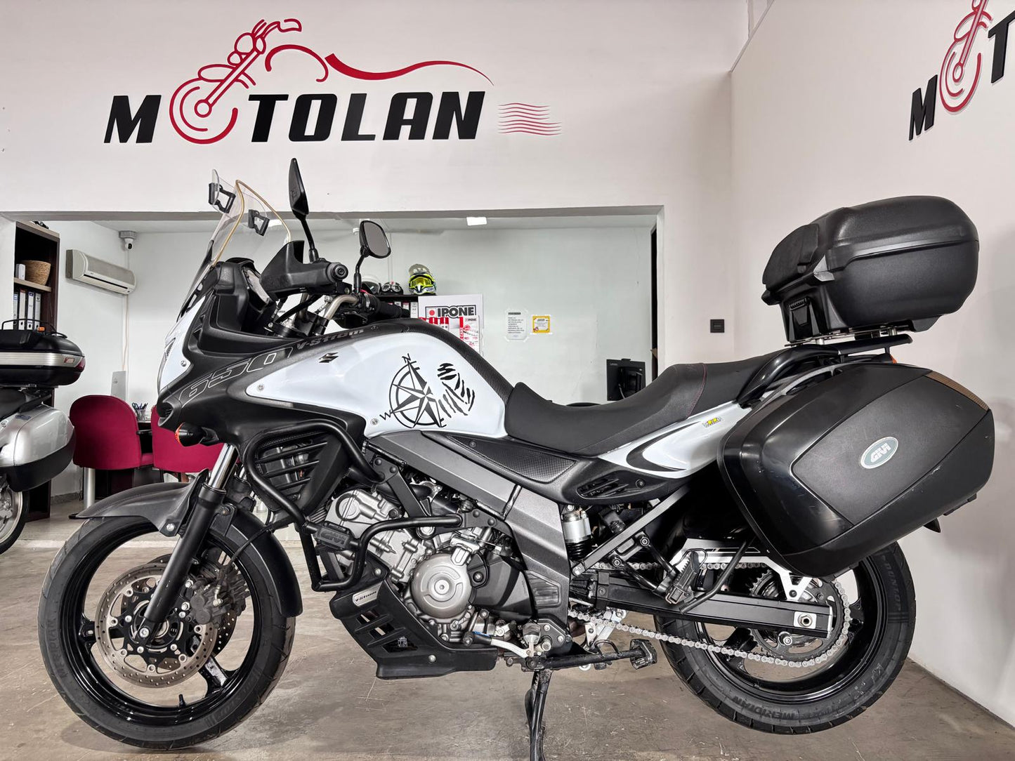 SUZUKI V-STROM 650CC