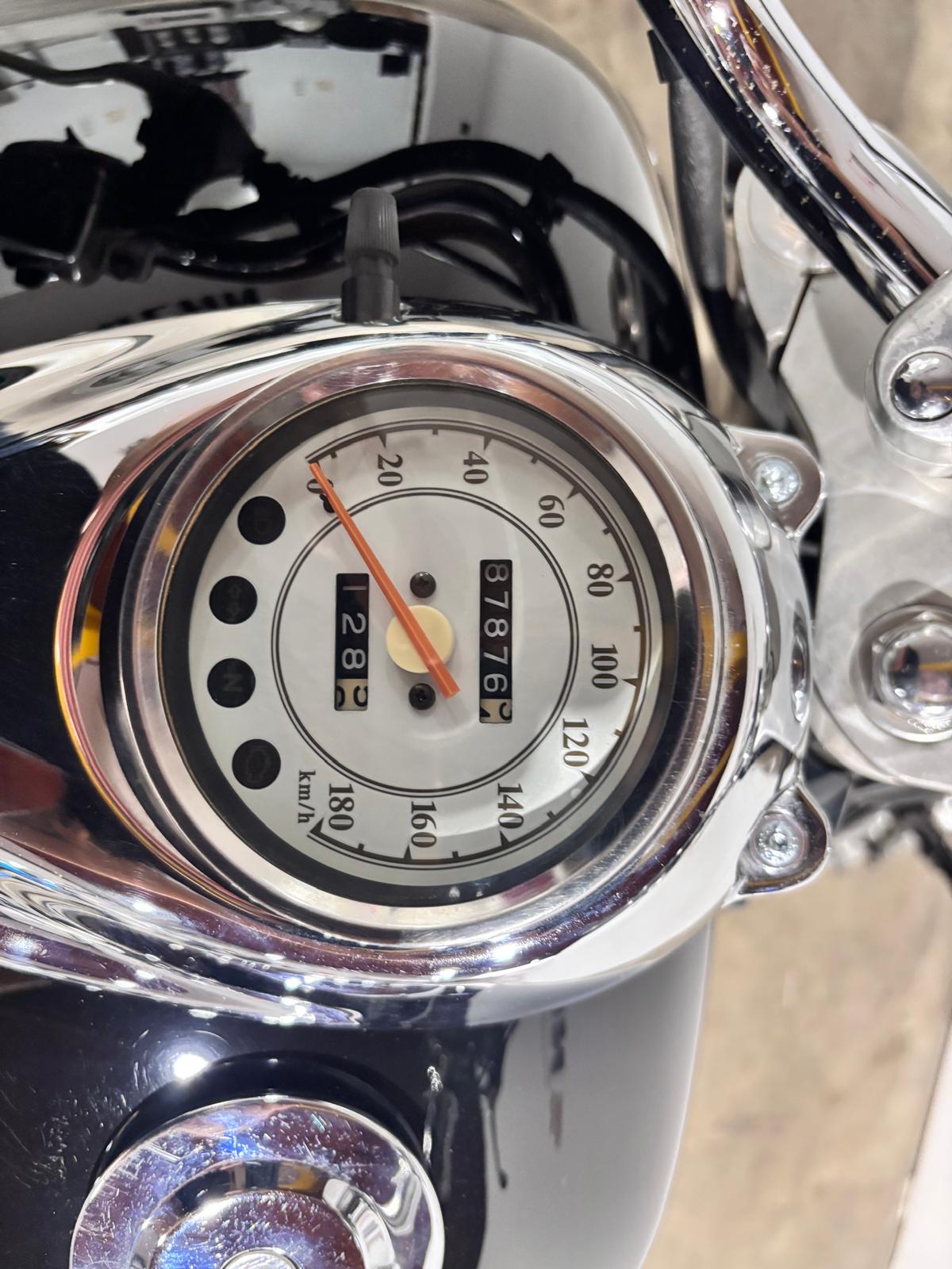 YAMAHA DRAG STAR 650CC