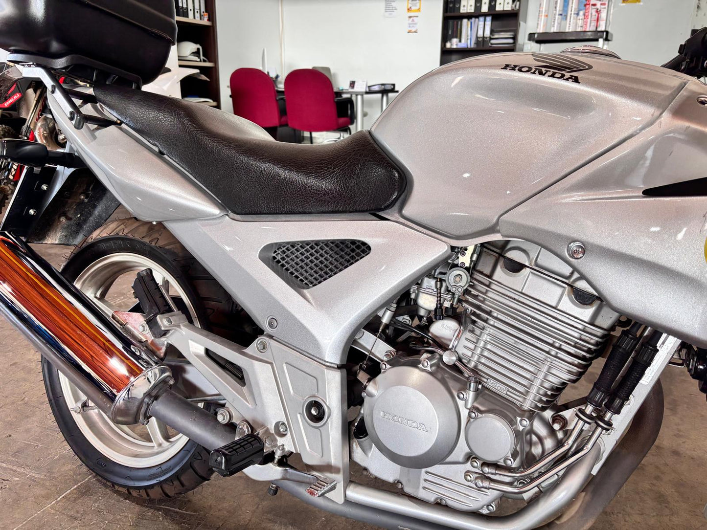 HONDA CBF 250CC