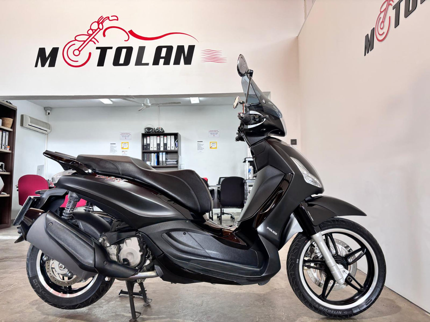 PIAGGIO BEVERLY 350CC POLICE