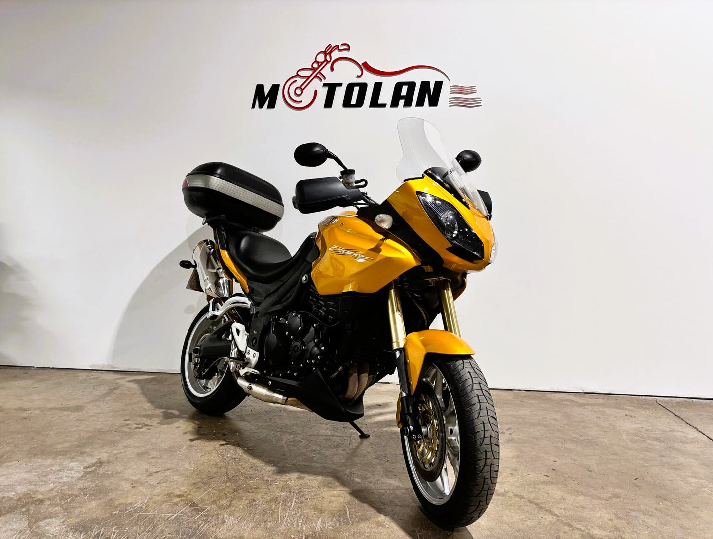 TRIUMPH TIGER 1050CC