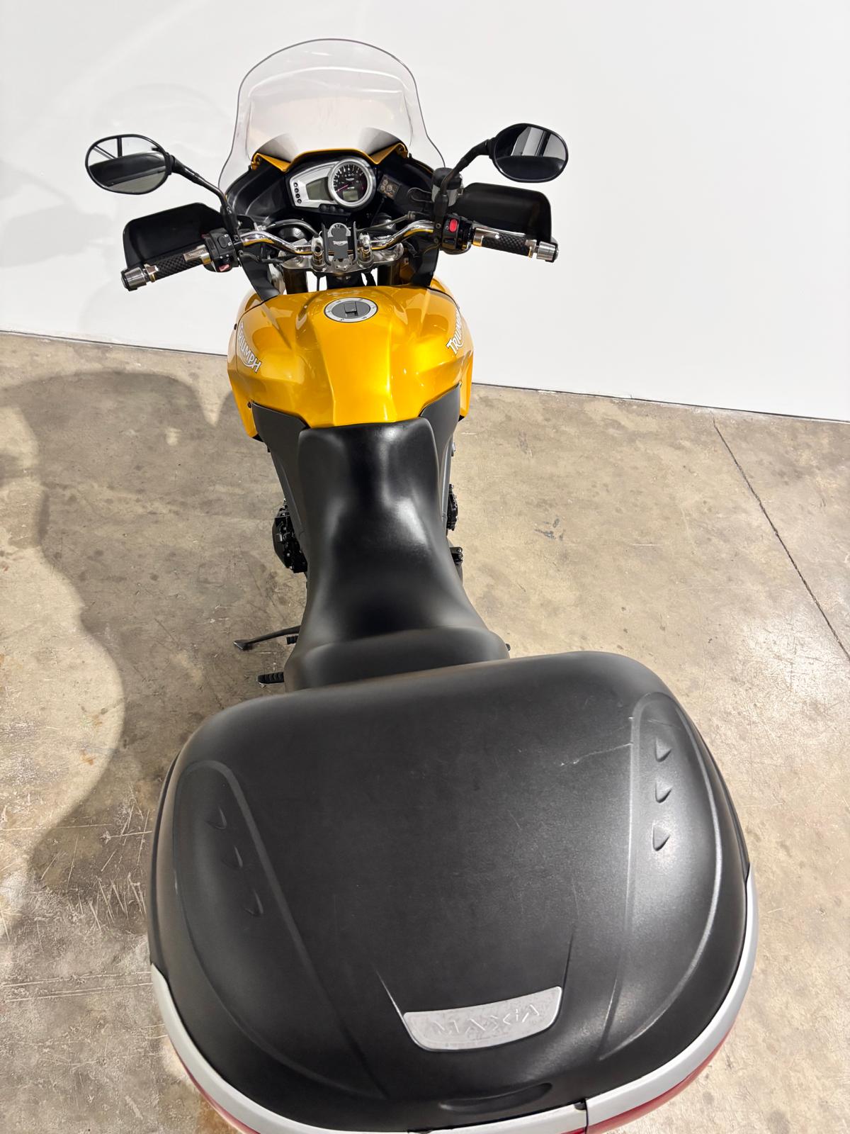 TRIUMPH TIGER 1050CC