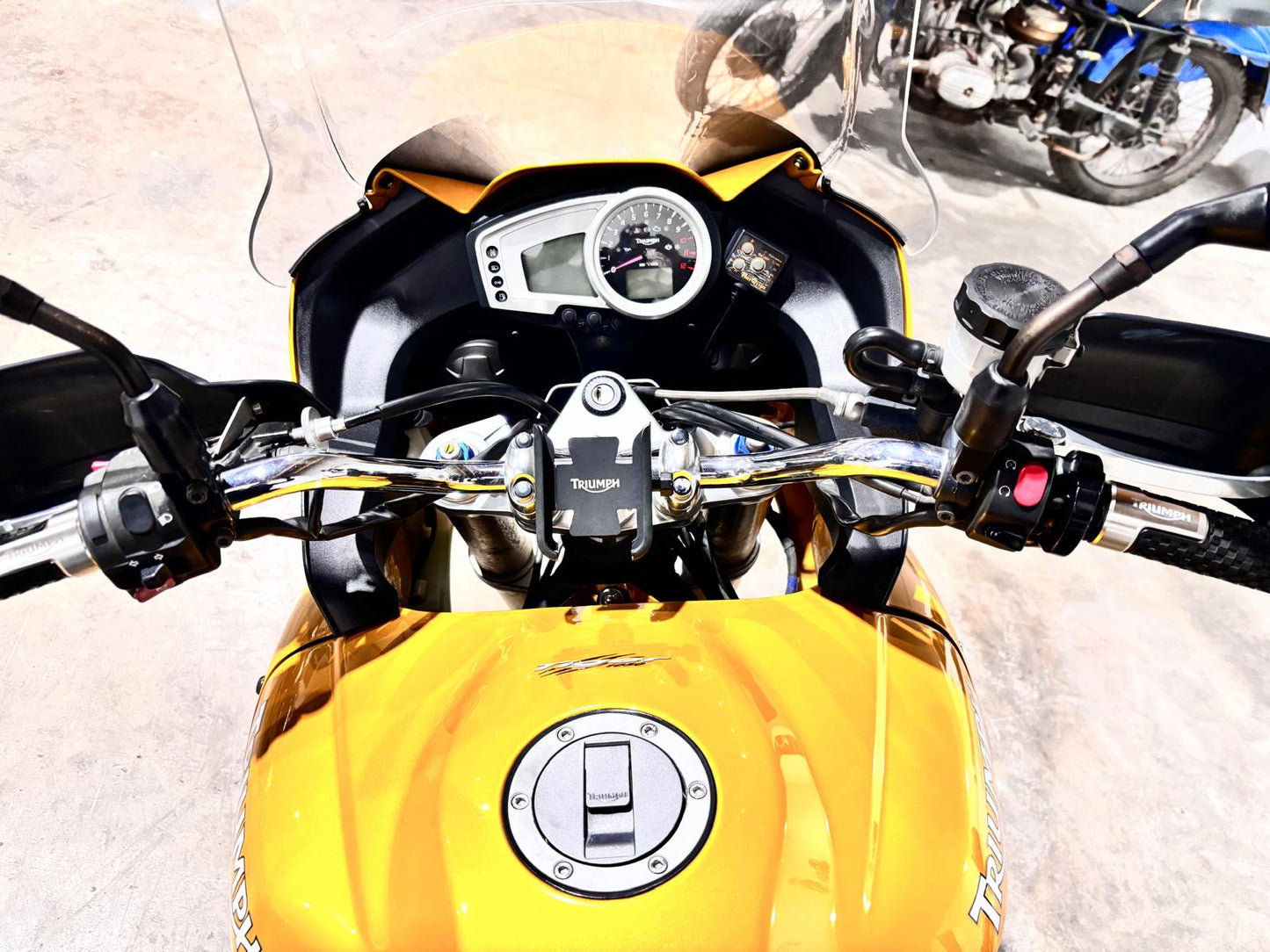 TRIUMPH TIGER 1050CC