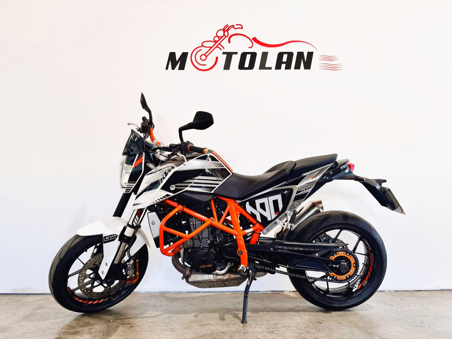 KTM 690 DUKE