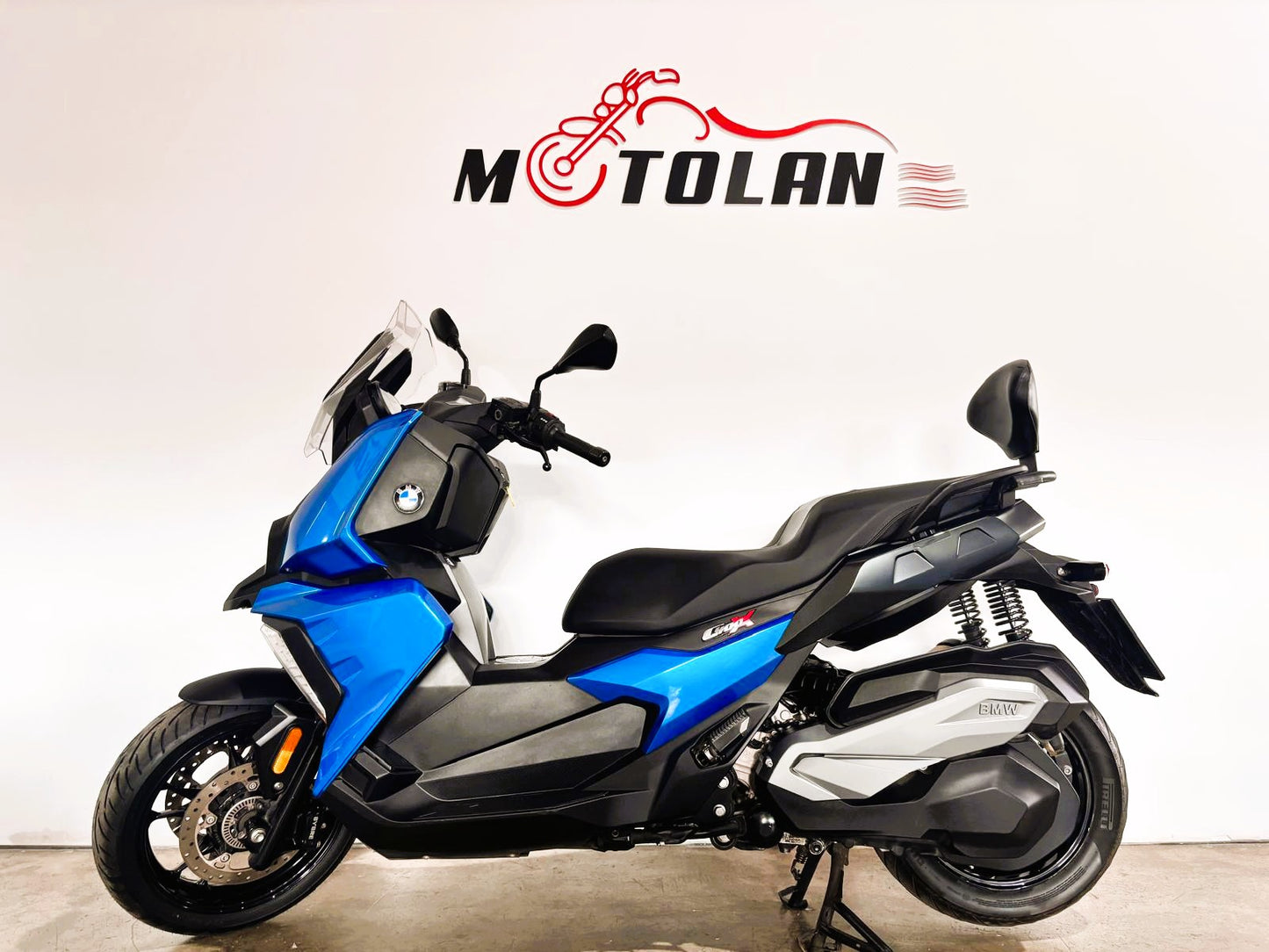BMW C400X