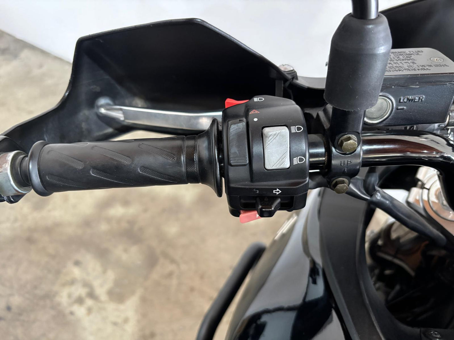 SUZUKI V-STROM DL 1000CC