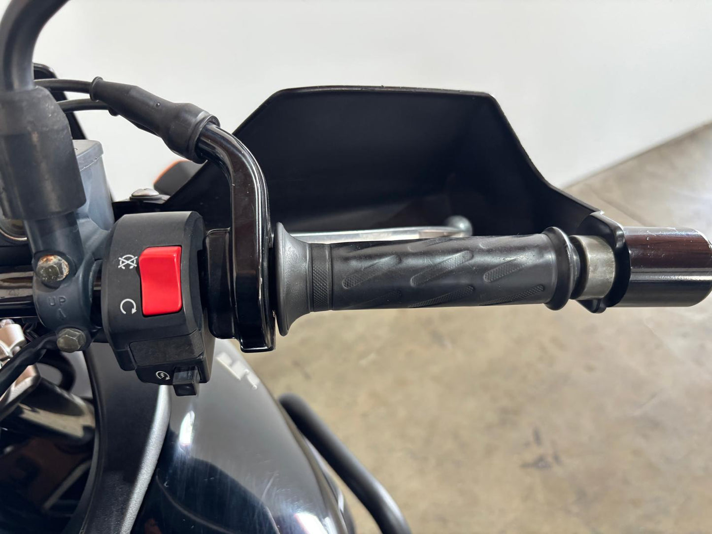 SUZUKI V-STROM DL 1000CC