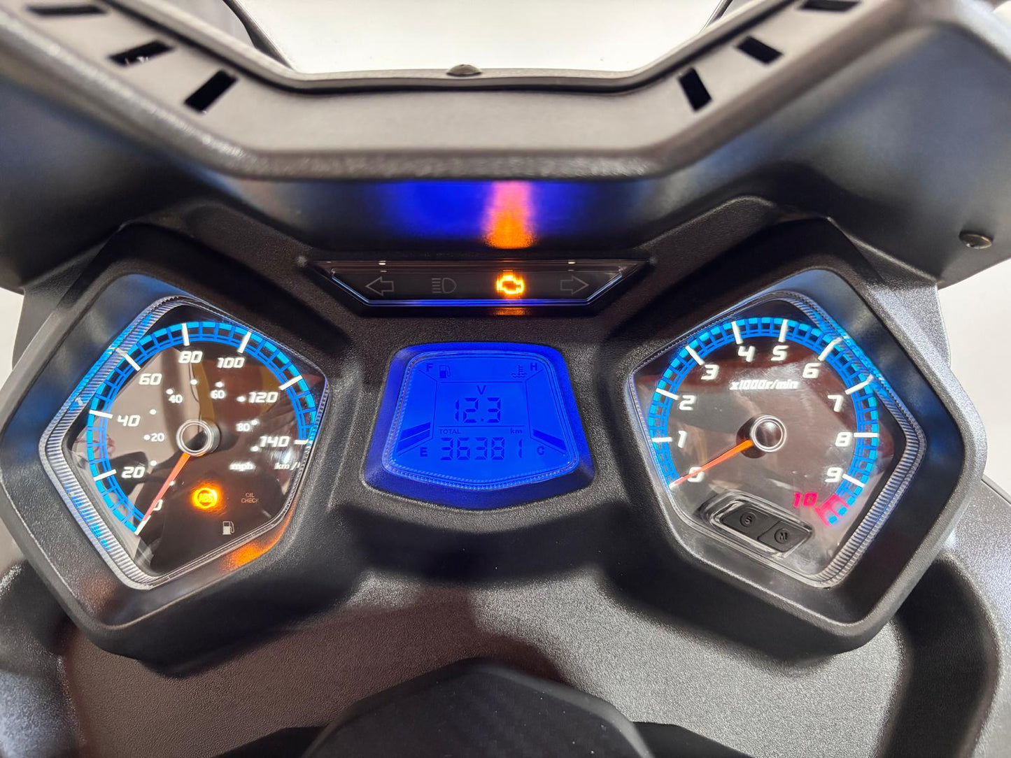 SYM JOYMAX Z+ 125CC