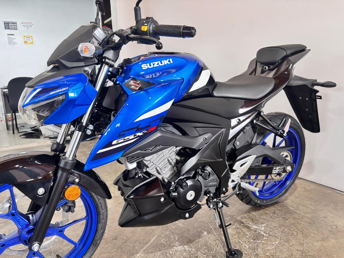SUZUKI GSX-S 125CC
