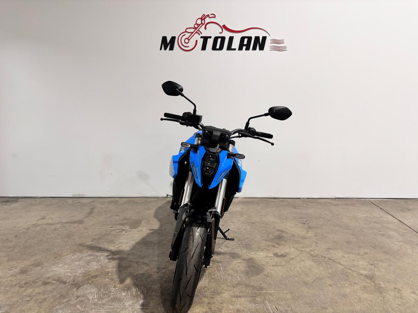 SUZUKI GSX-S 8S