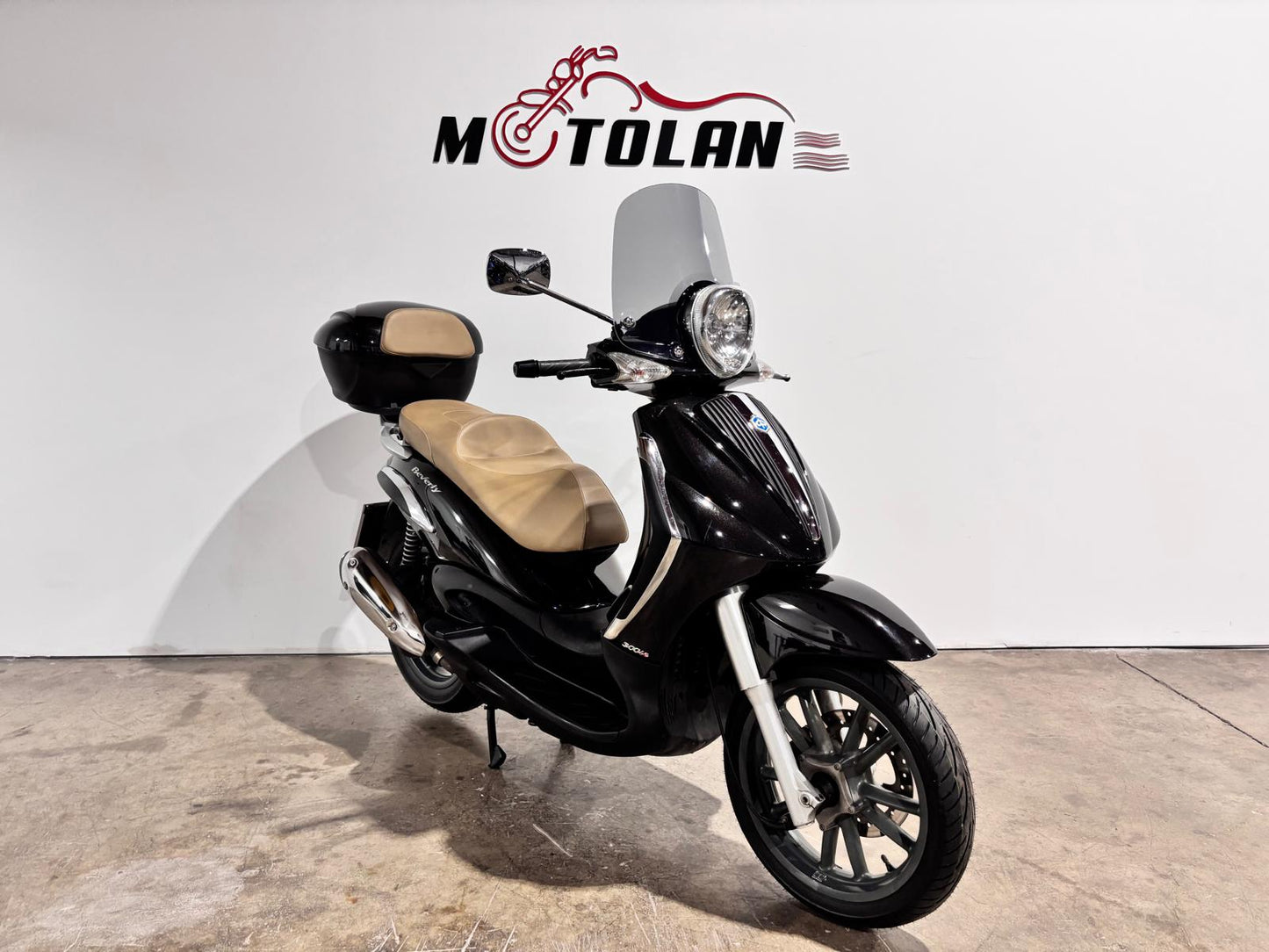PIAGGIO BEVERLY 300 TOURER