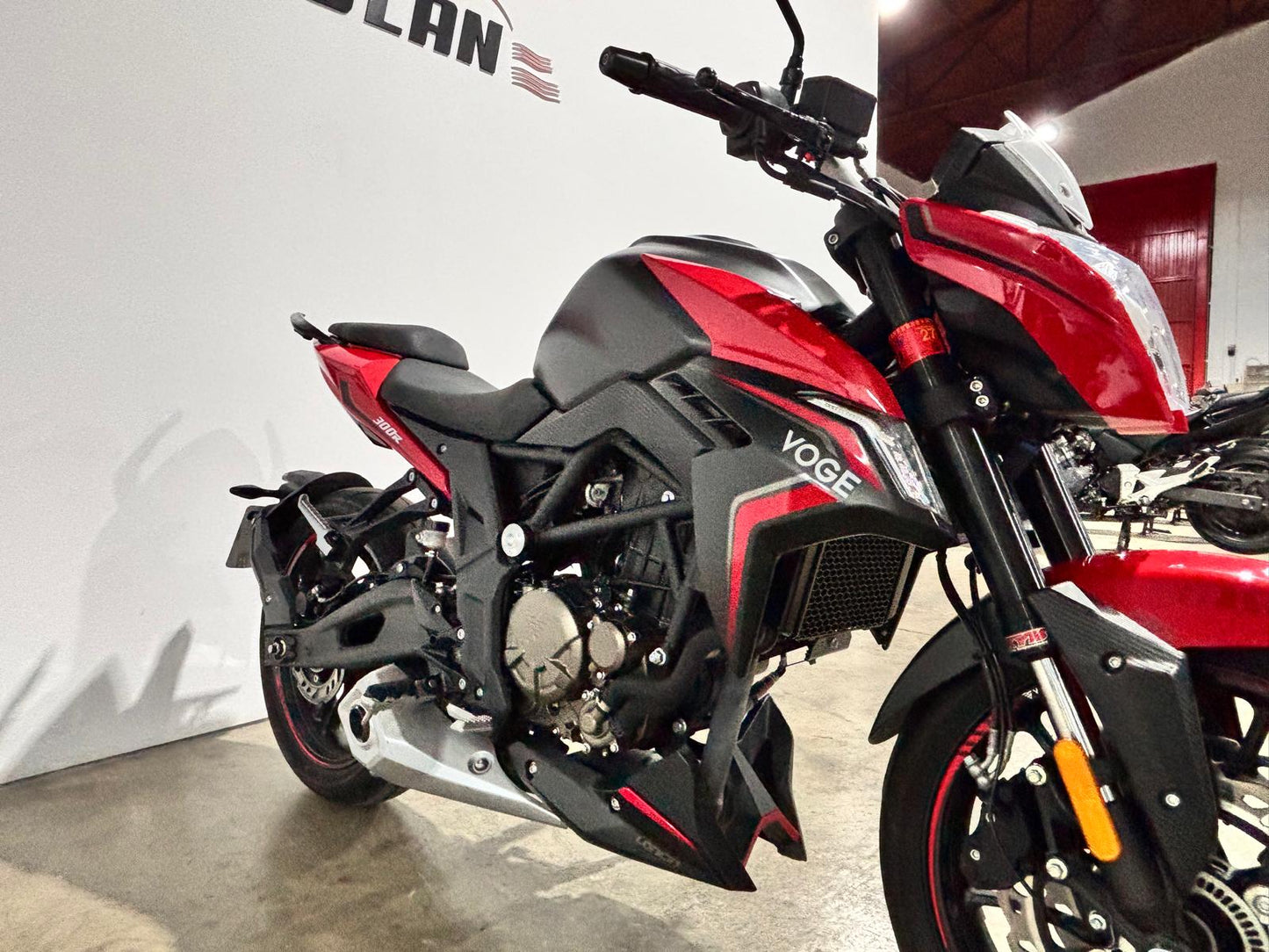 VOGE 300R