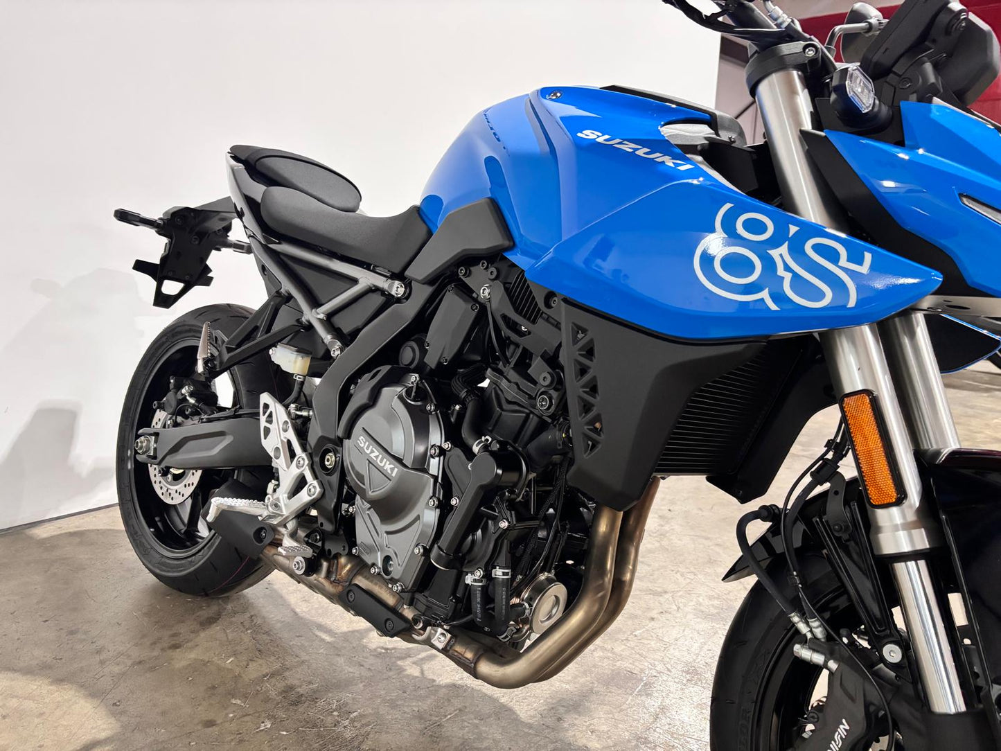 SUZUKI GSX-S 8S