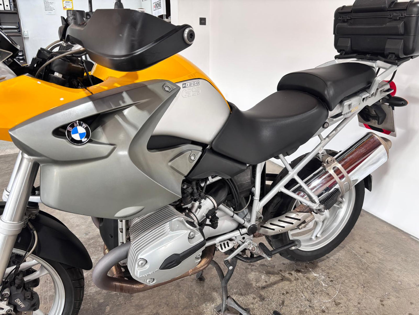 BMW R1200GS