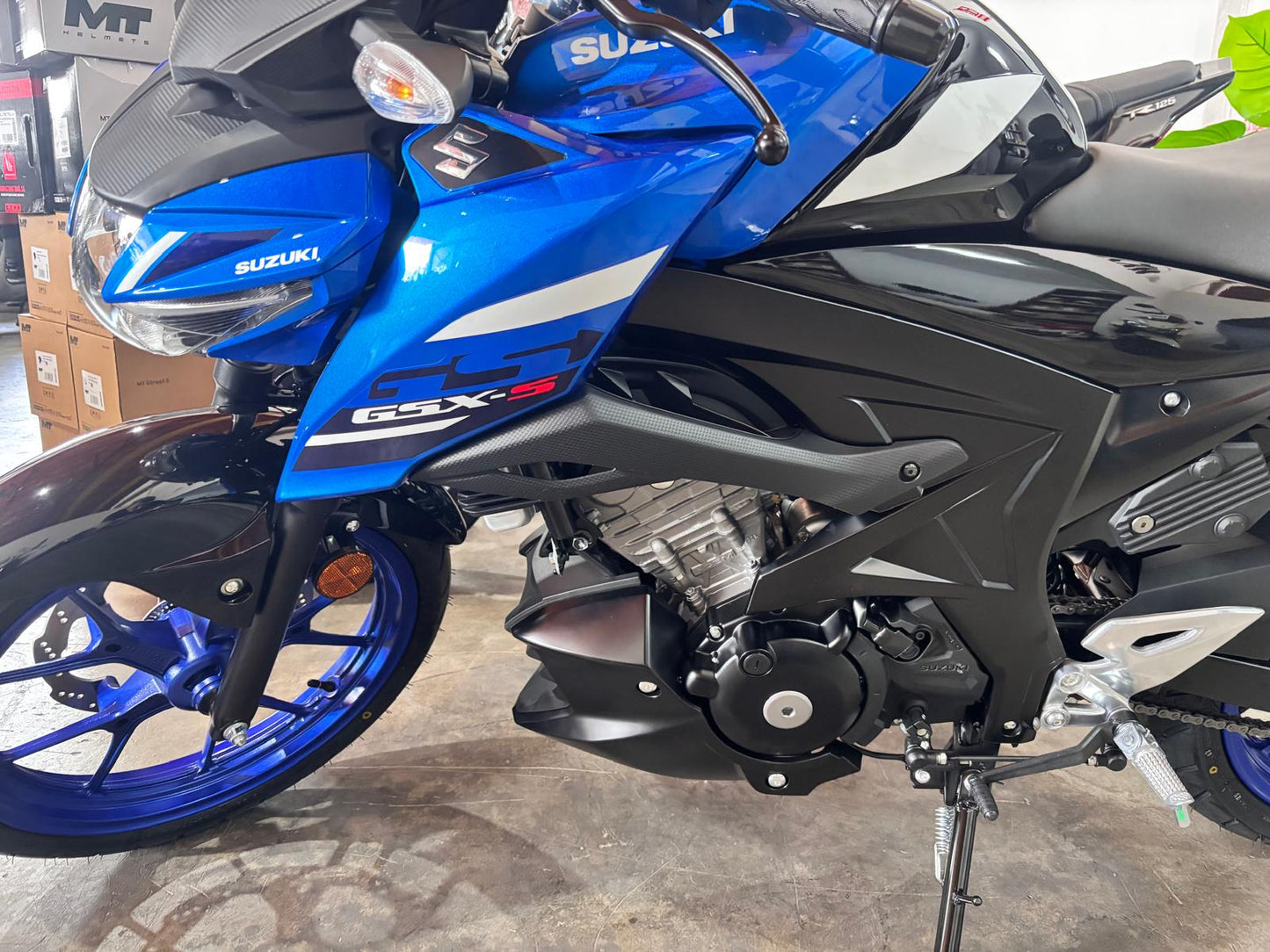 SUZUKI GSX-S 125CC
