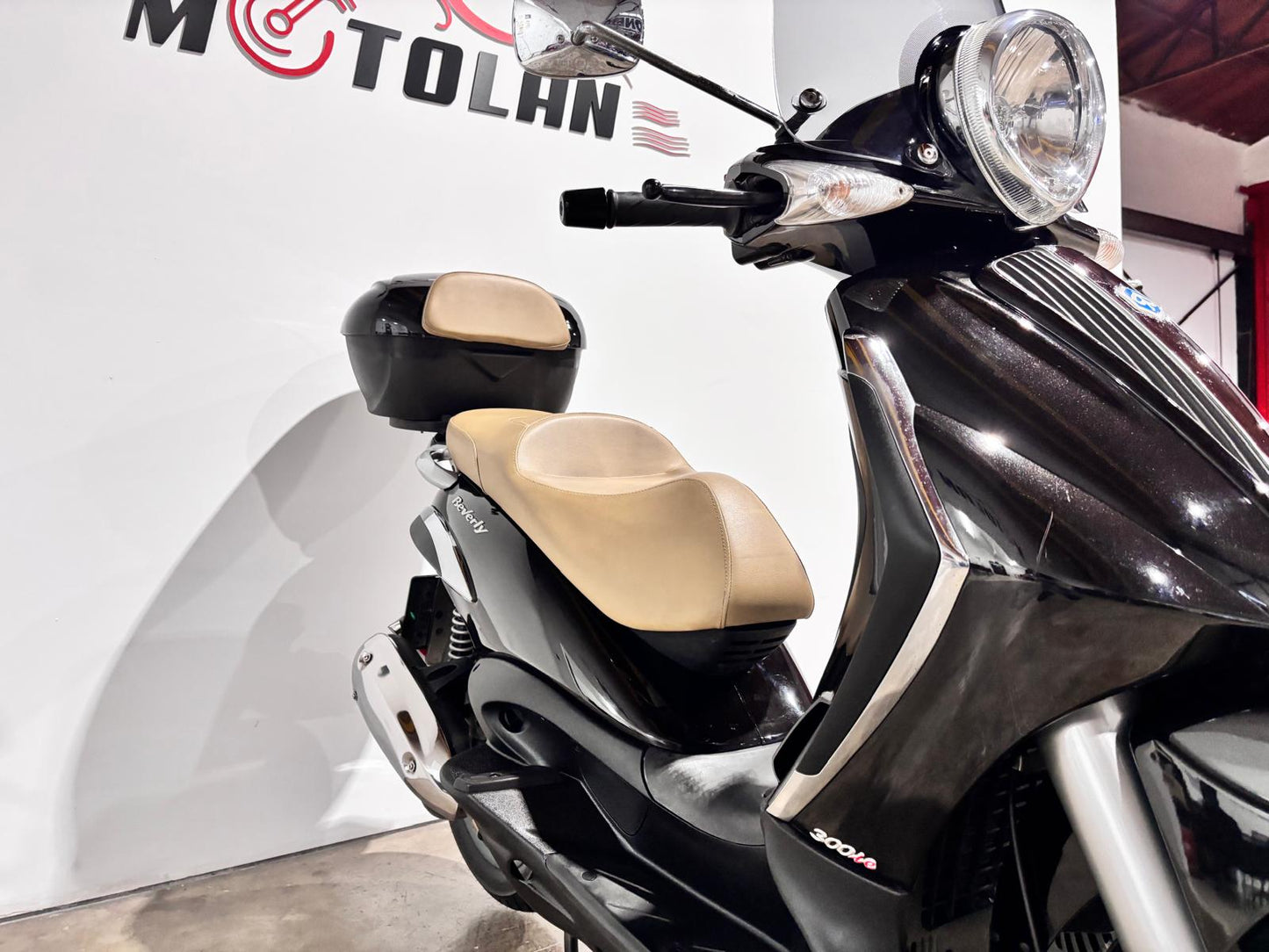PIAGGIO BEVERLY 300 TOURER