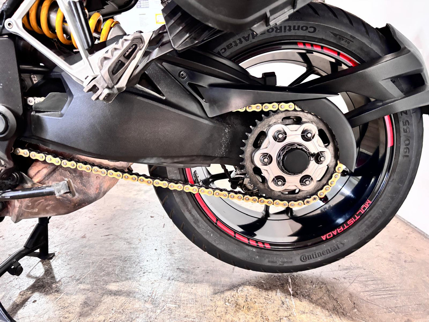 DUCATI MULTISTRADA S 1200 TOURING