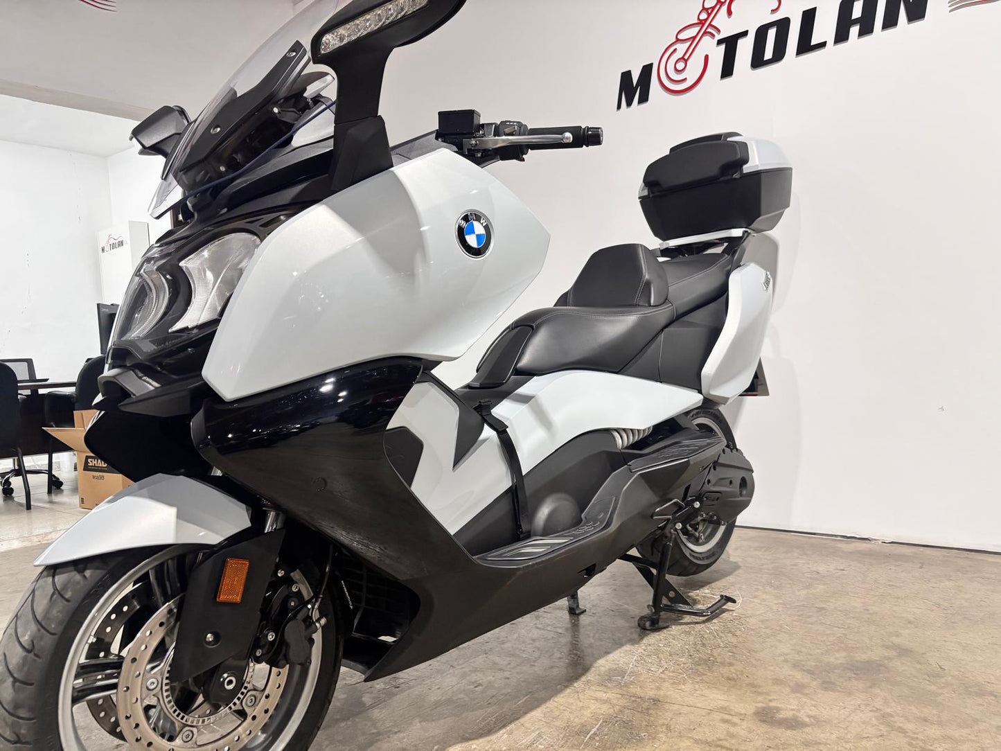 BMW C650GT