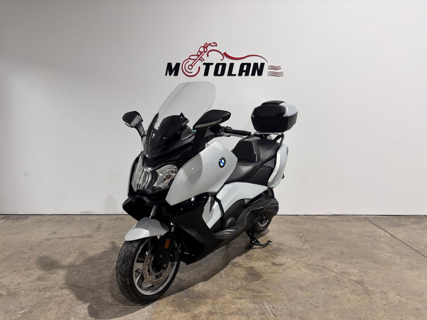 BMW C650GT