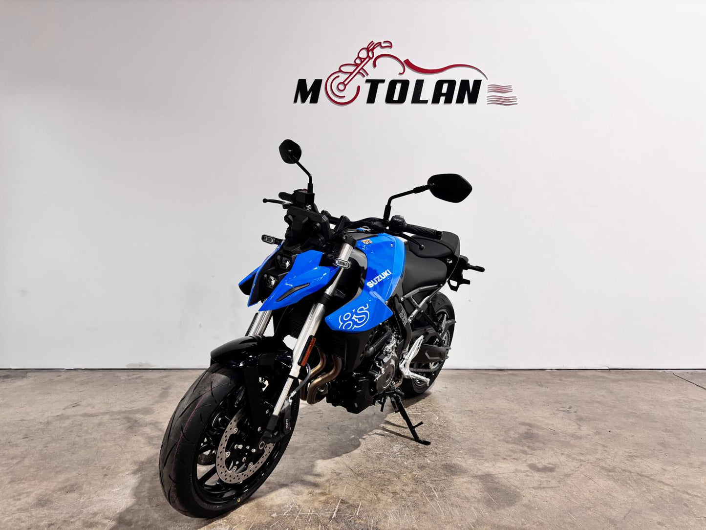 SUZUKI GSX-S 8S