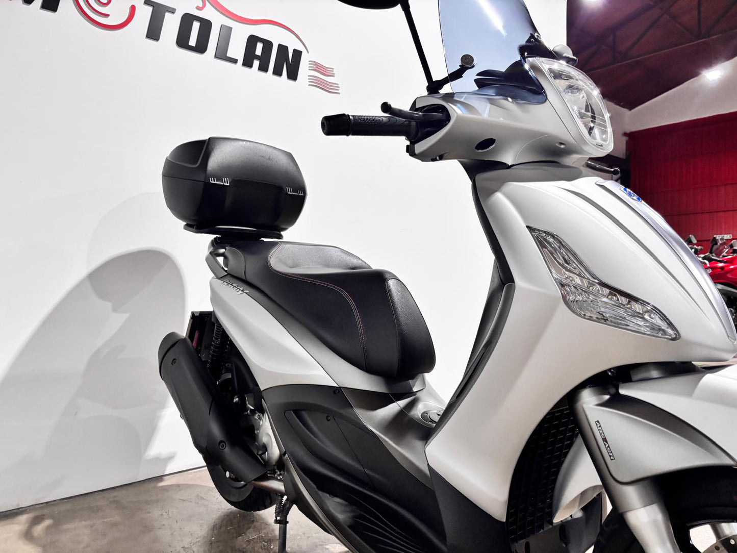PIAGGIO BEVERLY 350IE SPORT TURING