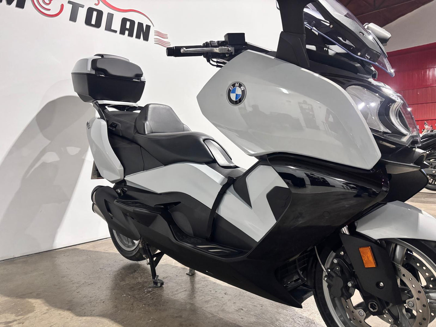 BMW C650GT