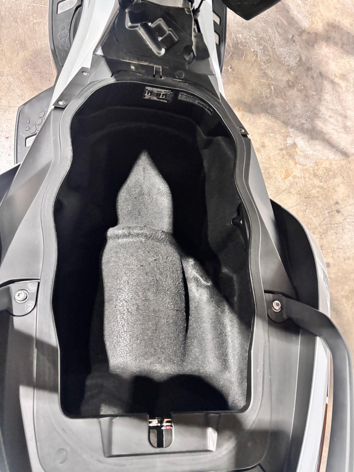 BMW C650GT