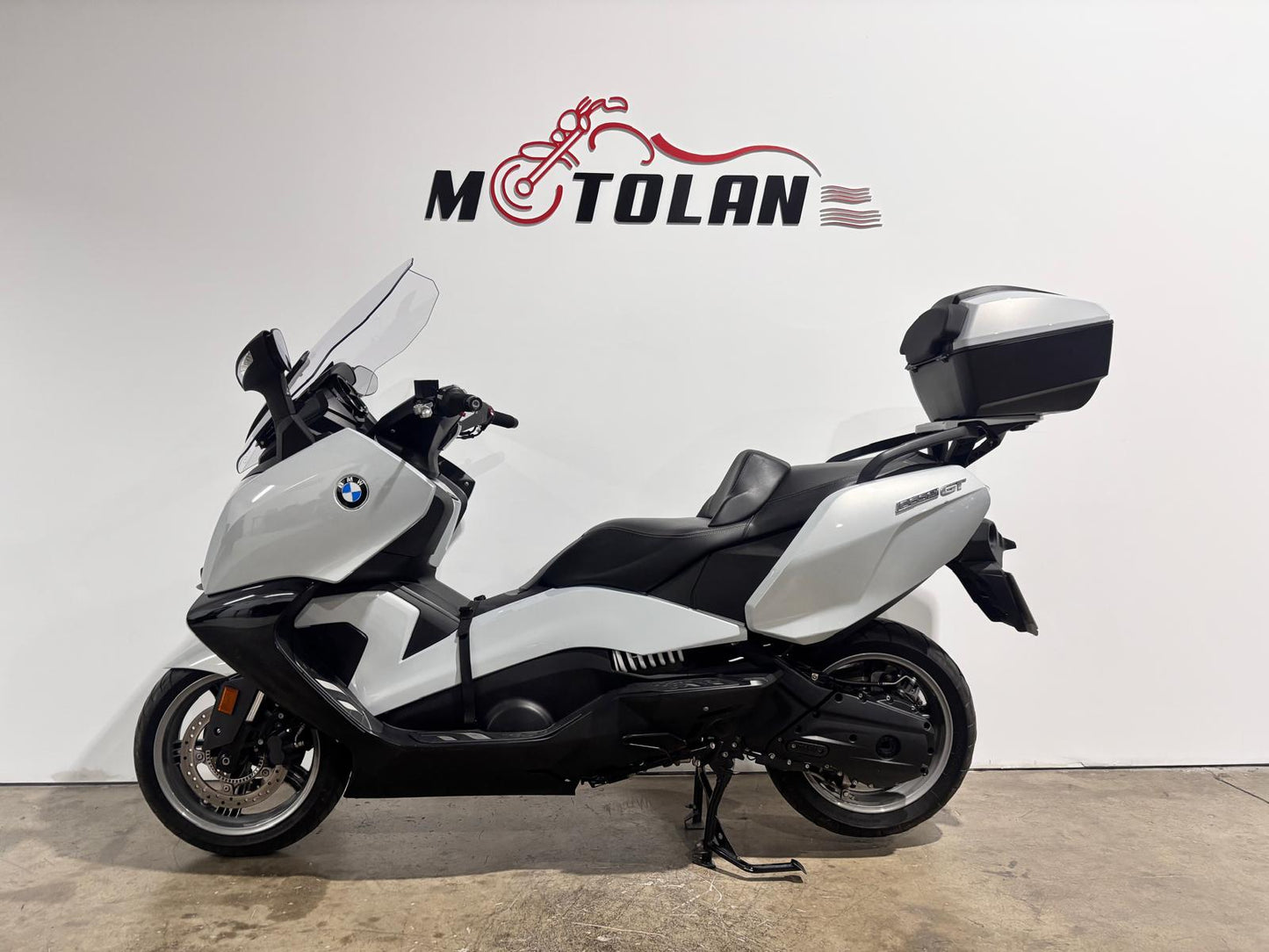 BMW C650GT