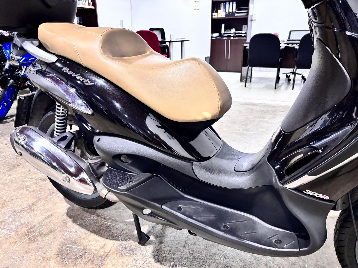 PIAGGIO BEVERLY 300 TOURER