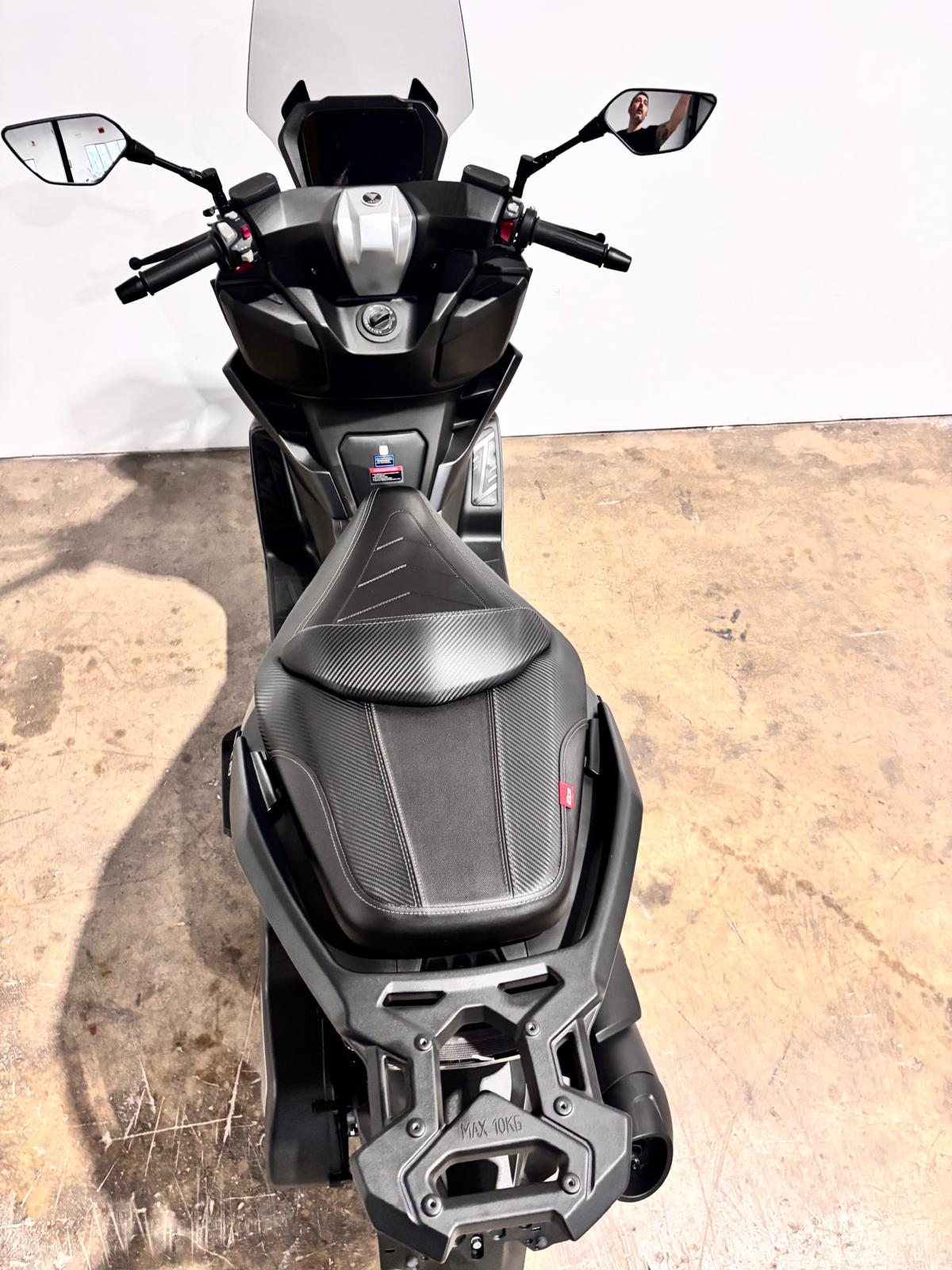 VOGE SR3