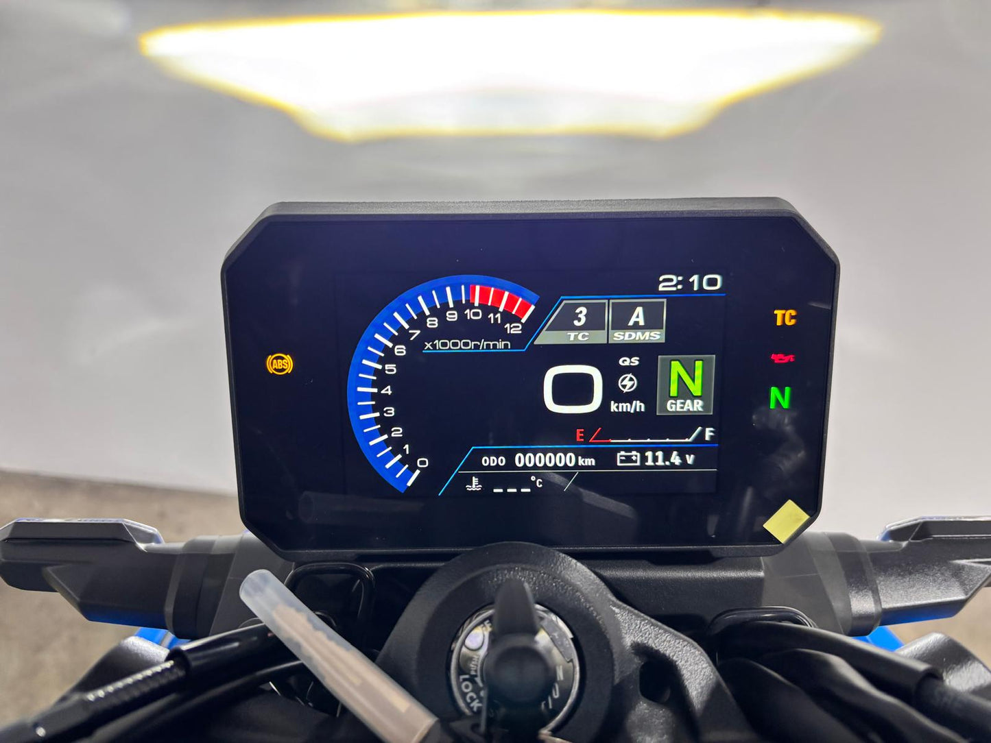 SUZUKI GSX-S 8S