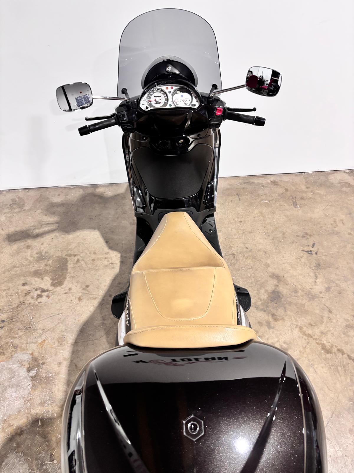 PIAGGIO BEVERLY 300 TOURER