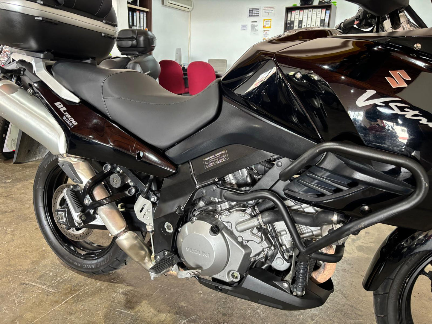 SUZUKI V-STROM DL 1000CC