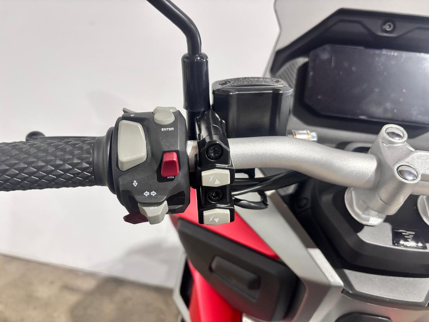 VOGE SR1 ADV A ESTRENAR