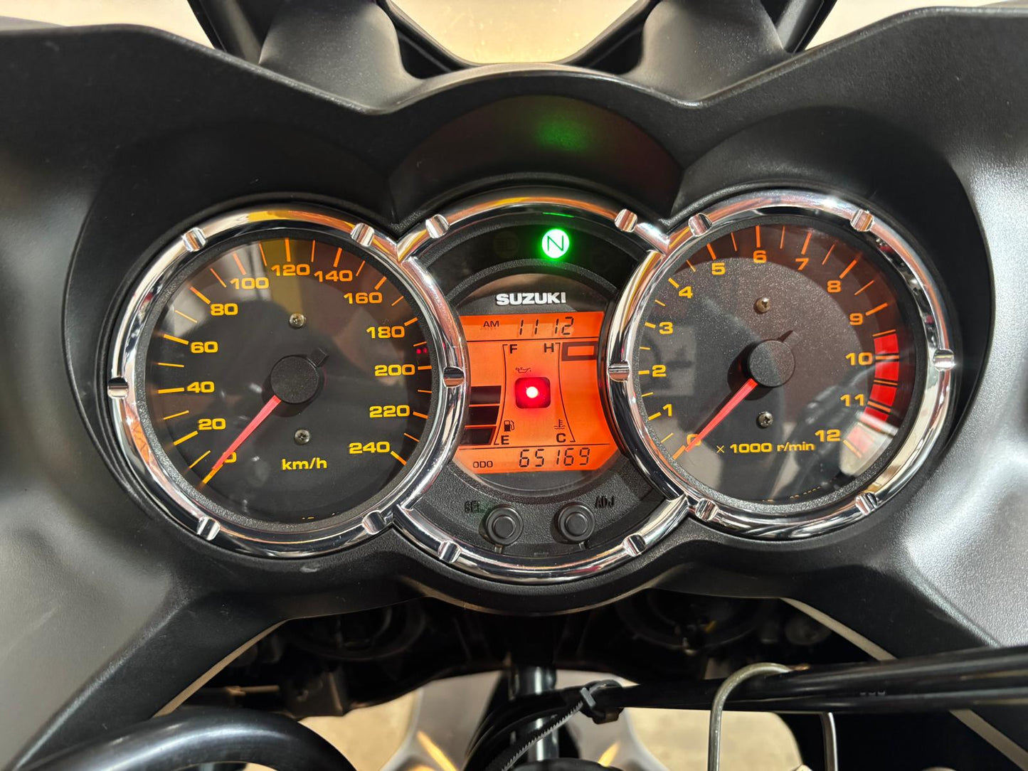 SUZUKI V-STROM DL 1000CC