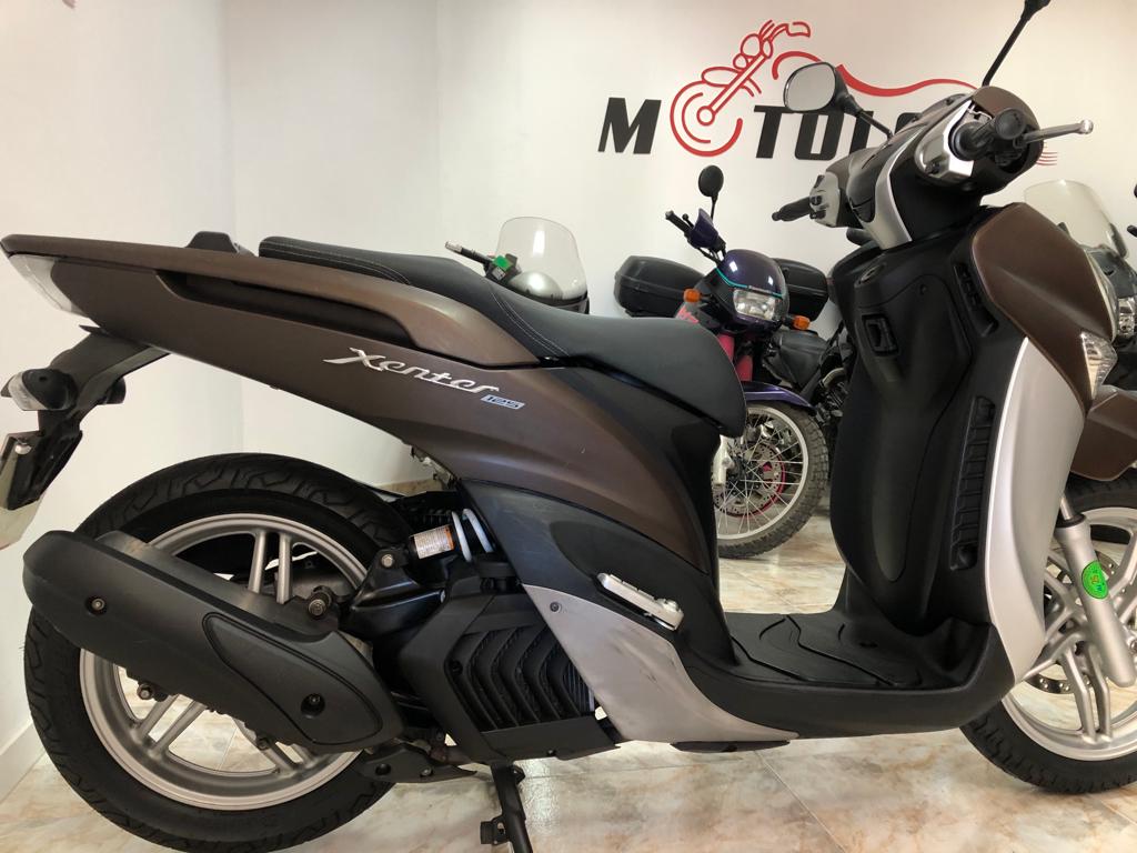 YAMAHA XENTER 125CC