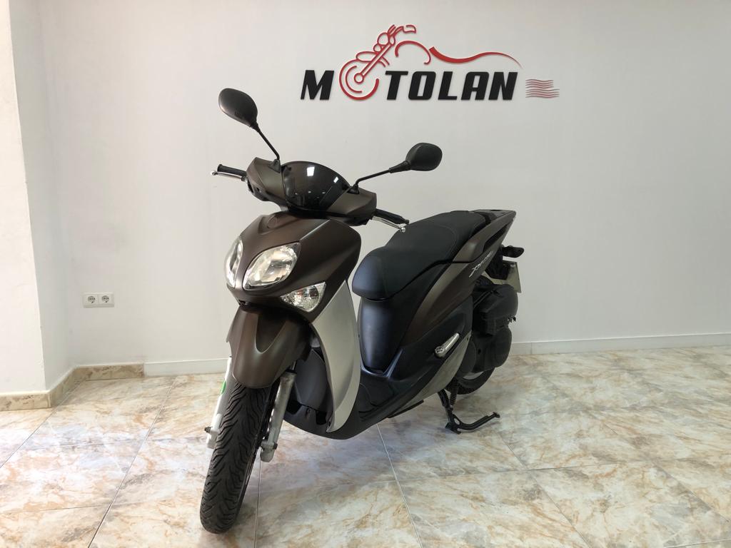 YAMAHA XENTER 125CC