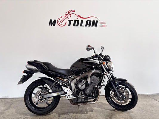 YAMAHA FZ6