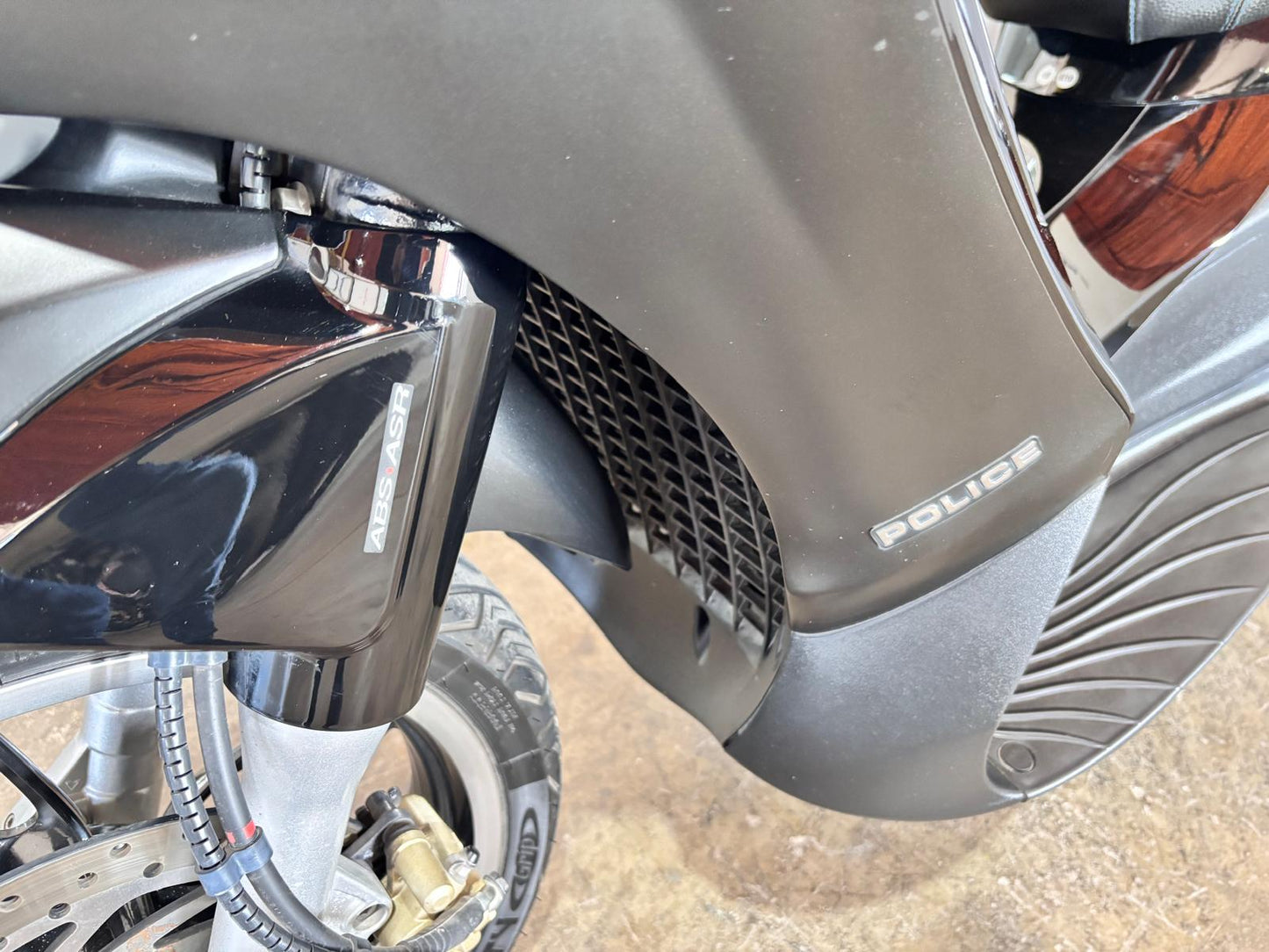 PIAGGIO BEVERLY 350CC POLICE