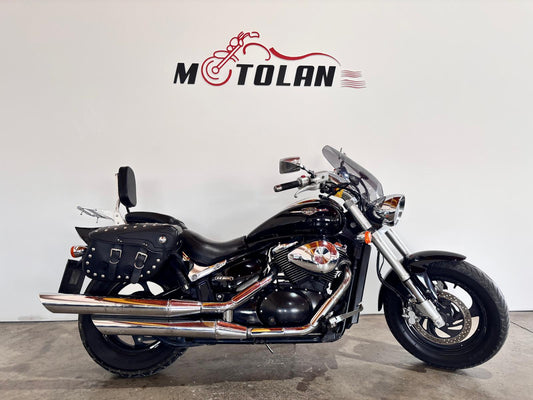 SUZUKI INTRUDER M800